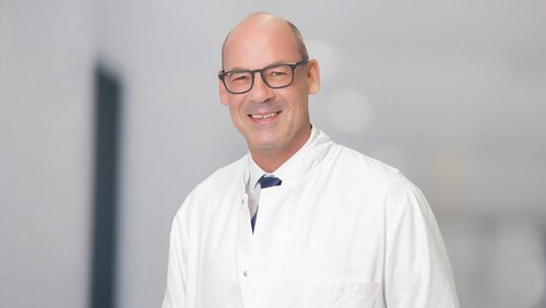 Chefarzt Dr. Thomas Seeböck-Göbel